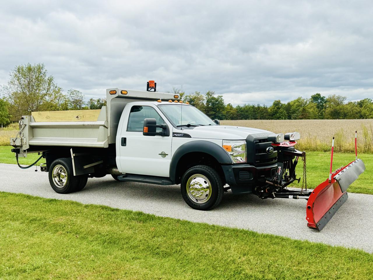Ford F-550 Regular Cab DRW 4WD 2016