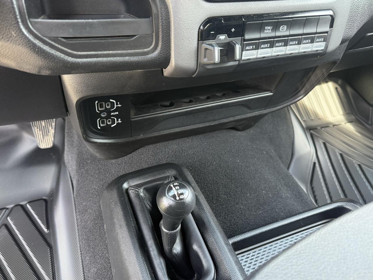 RAM 3500 Crew Cab 4WD DRW 2024