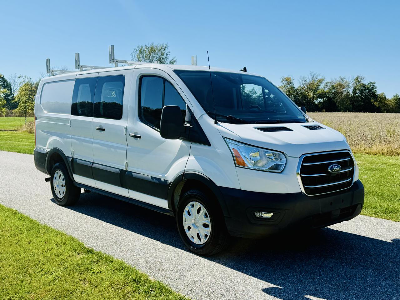 Ford Transit 250 Van Low Roof w/Sliding Pass. 130-in. WB 2020