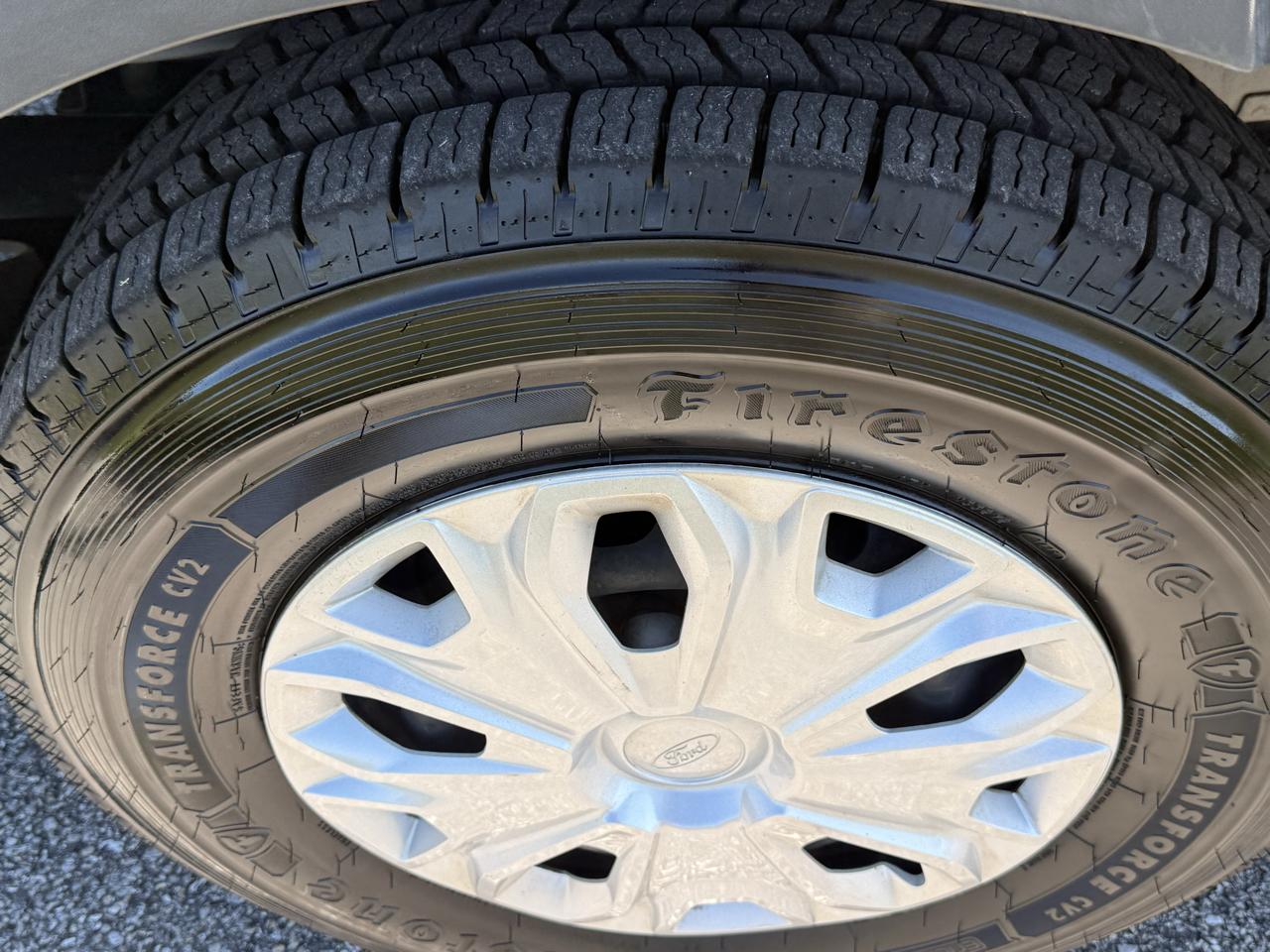 Ford Transit 250 Van Low Roof w/Sliding Pass. 130-in. WB 2020