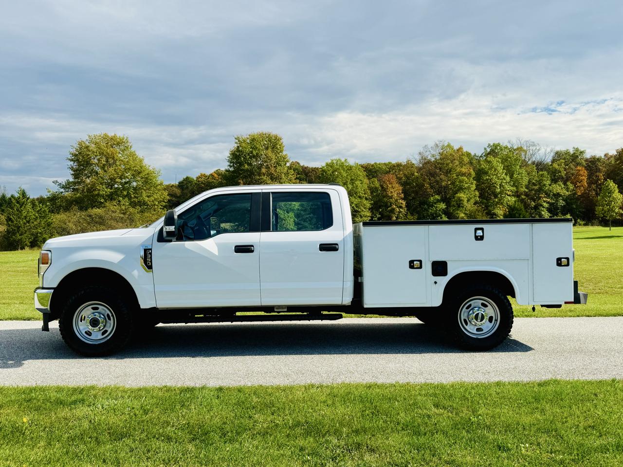 Ford F-350 SD XL Crew Cab Long Bed 4WD 2020