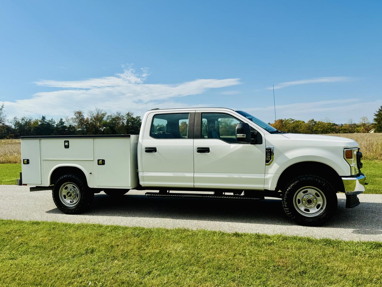 Ford F-350 SD XL Crew Cab Long Bed 4WD 2020