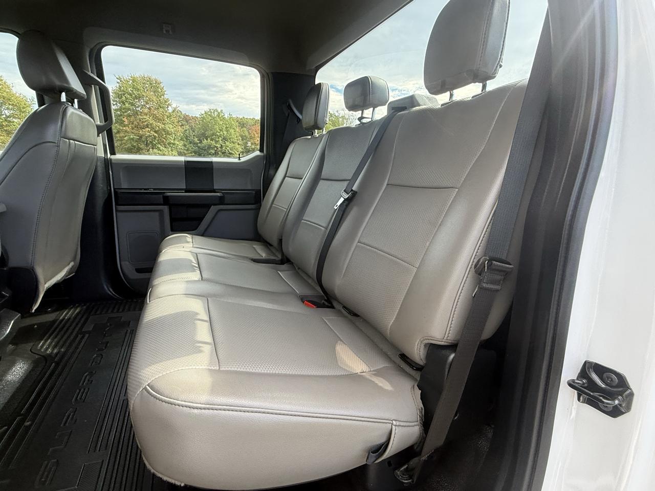Ford F-350 SD XL Crew Cab Long Bed 4WD 2020