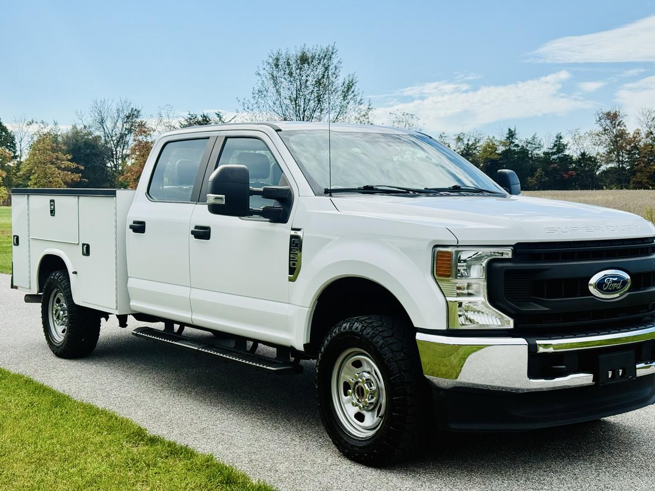 Ford F-350 SD XL Crew Cab Long Bed 4WD 2020