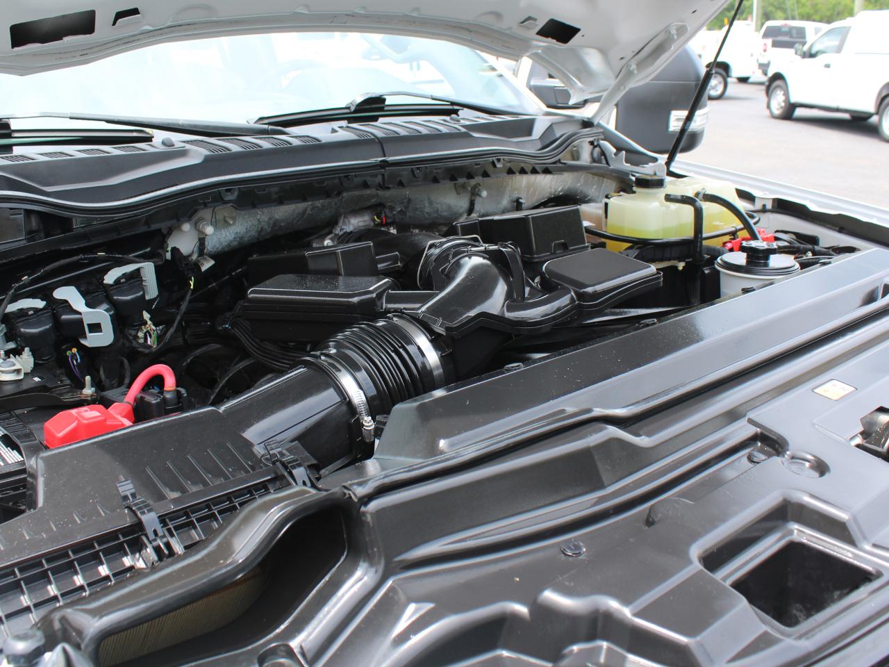 Ford F-350 SD XL Crew Cab Long Bed 4WD 2022