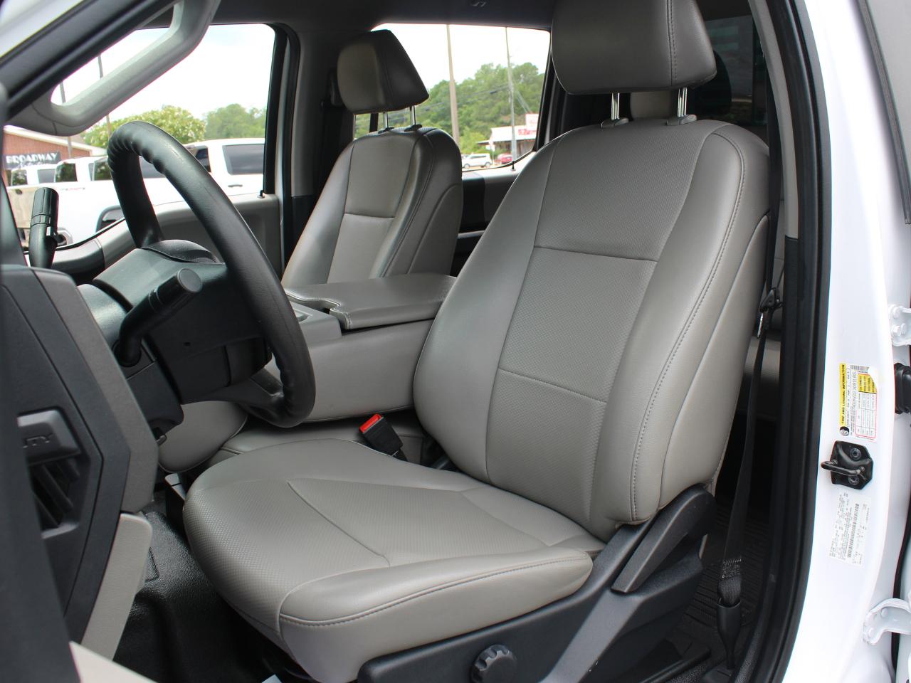 Ford F-350 SD XL Crew Cab Long Bed 4WD 2022