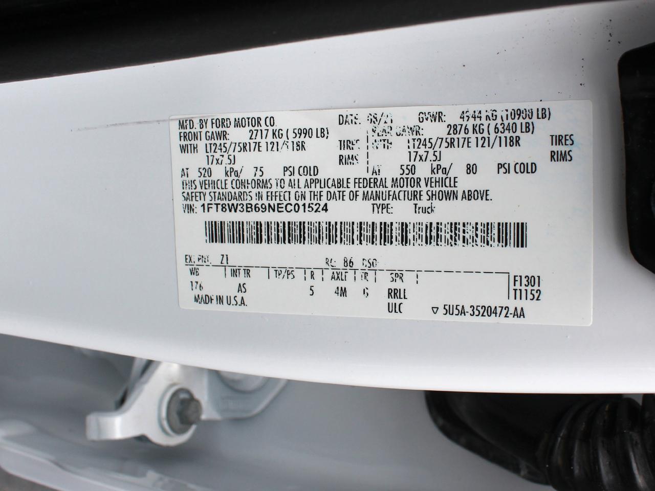 Ford F-350 SD XL Crew Cab Long Bed 4WD 2022