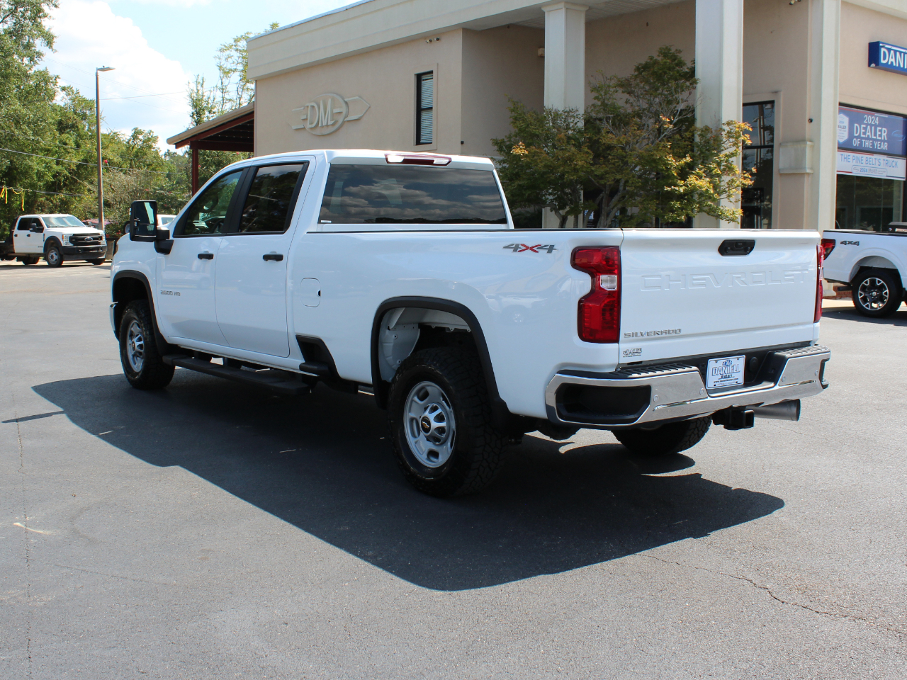 Chevrolet Silverado 2500HD Work Truck Crew Cab Long Box 4WD 2024 Chevrolet Silverado 2500HD Work Truck Crew Cab Long Box 4WD 2024