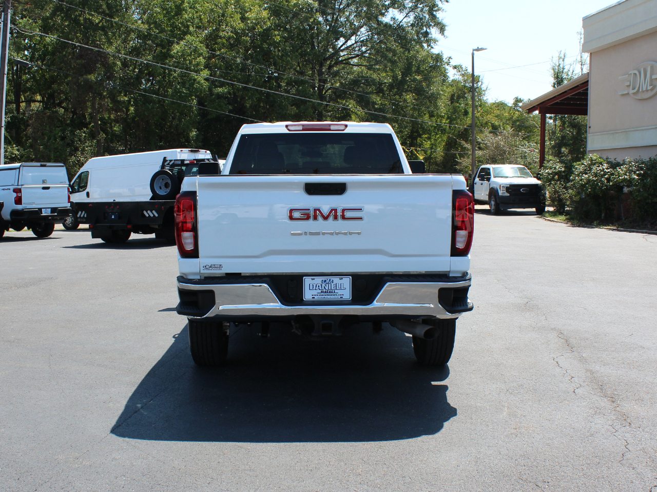 GMC Sierra 2500HD Pro Crew Cab 2WD LB 2024 GMC Sierra 2500HD Pro Crew Cab 2WD LB 2024