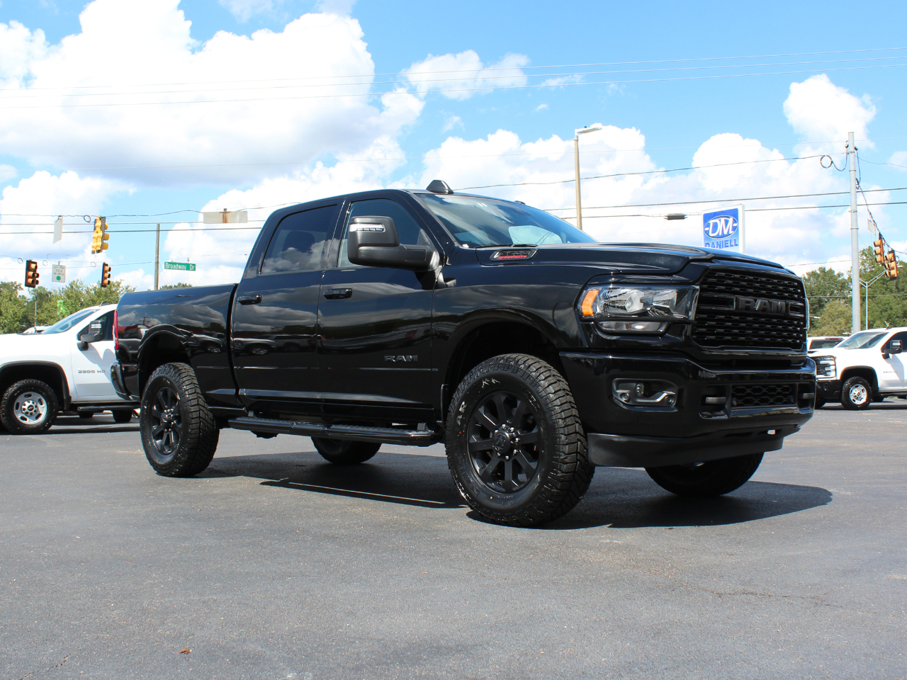 2024 Ram 2500 Big Horn photo 2