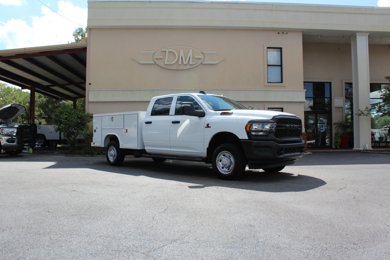 2024 Ram 2500 Tradesman photo 4