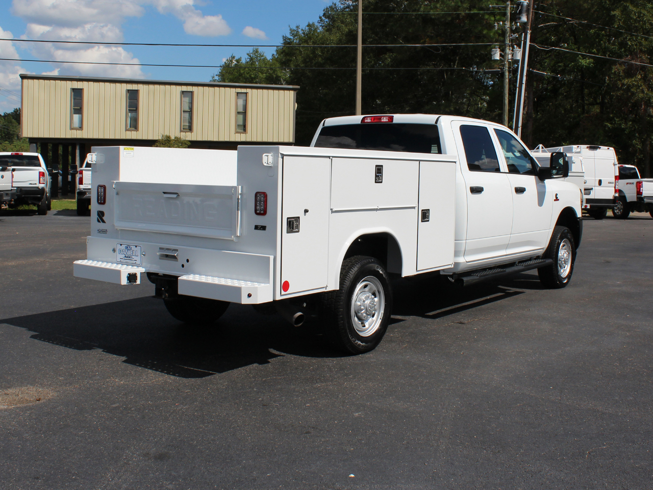 2024 Ram 2500 Tradesman photo 8