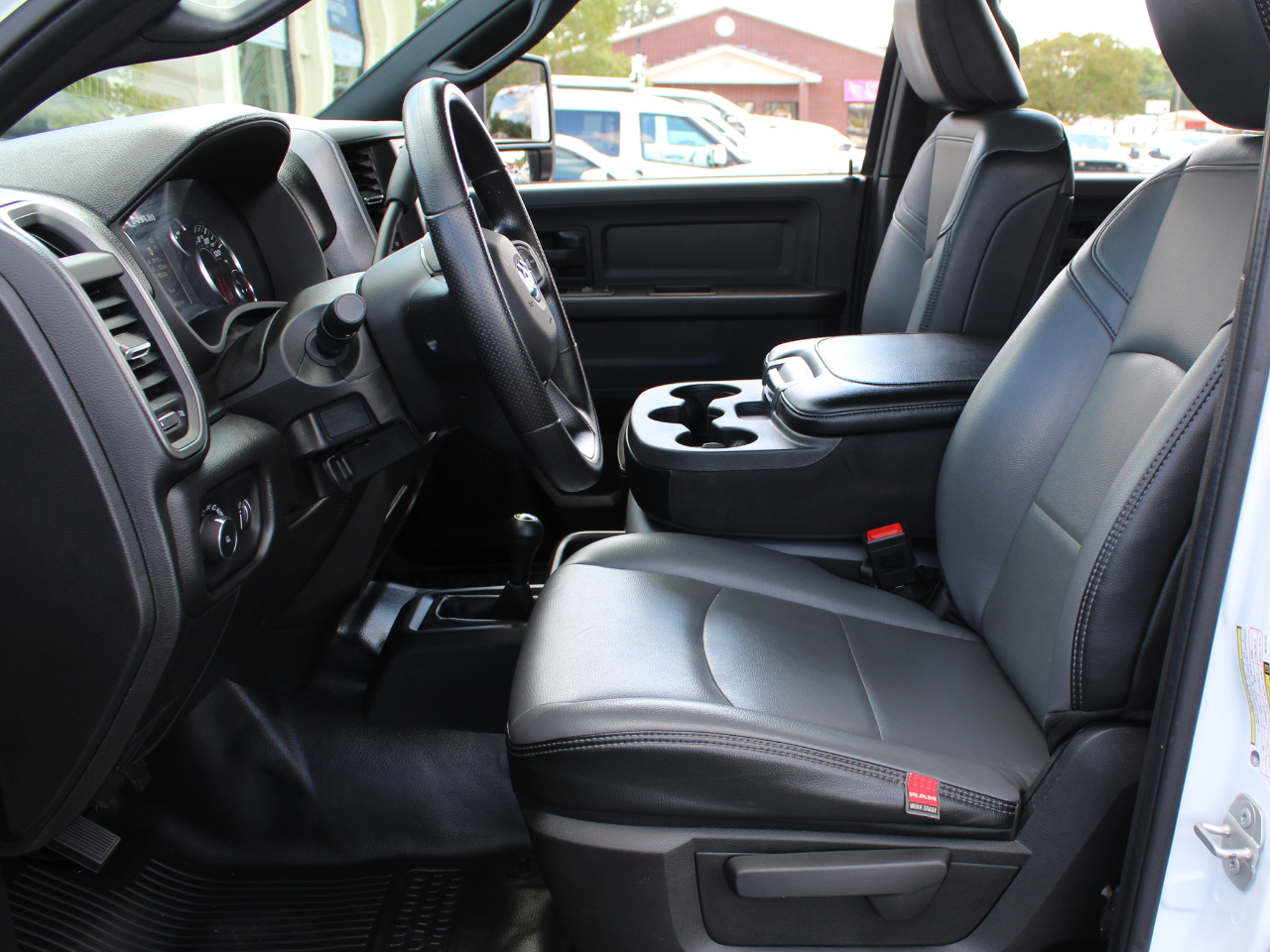 2024 Ram 2500 Tradesman photo 16