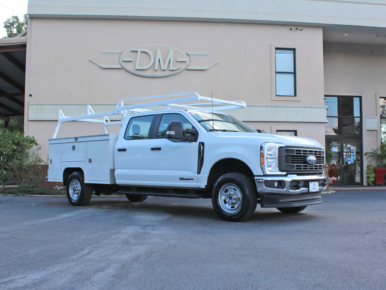 2023 Ford F-250 XL photo 4