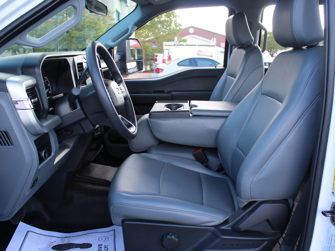 2023 Ford F-250 XL photo 14