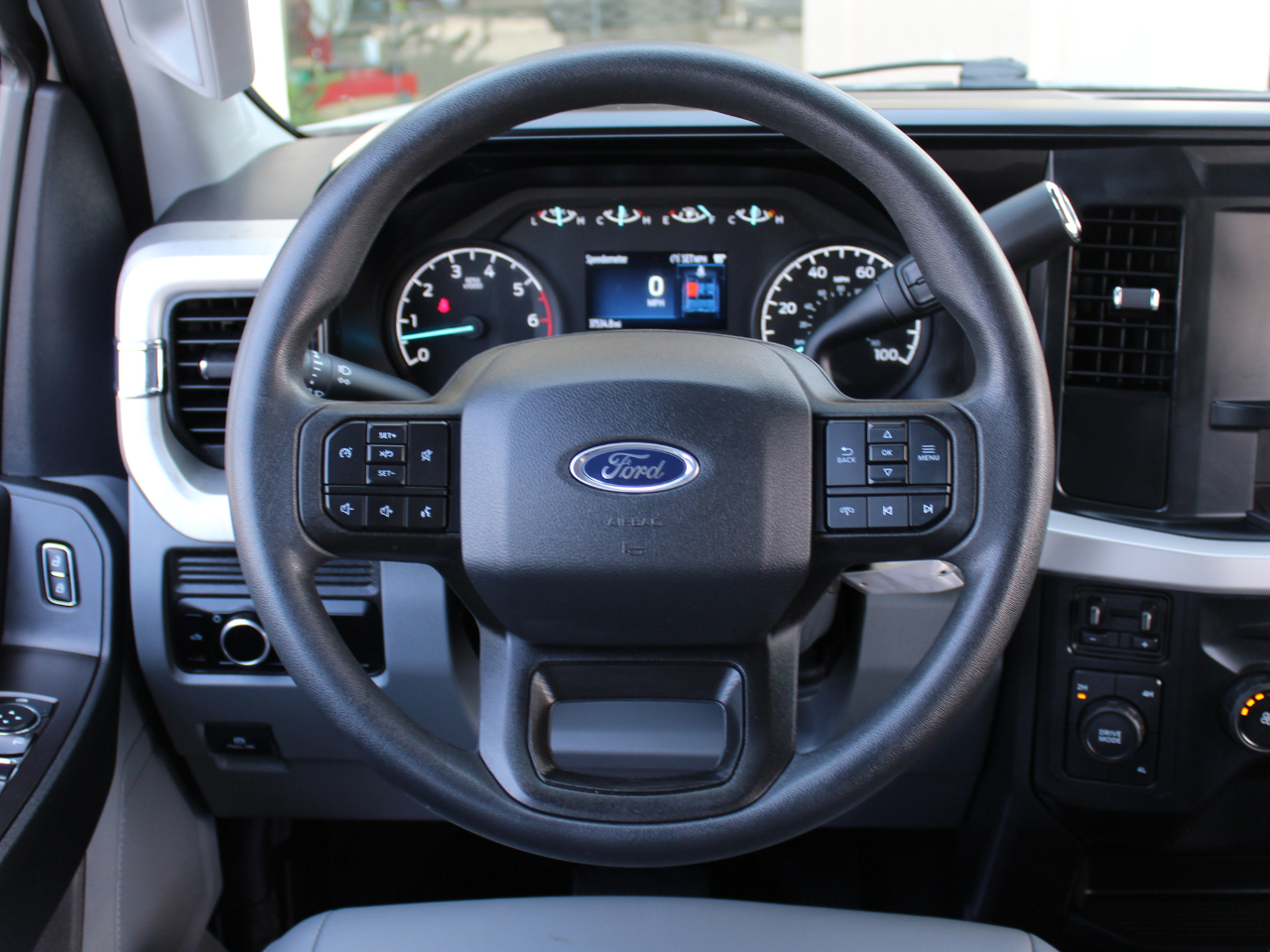 2024 Ford F-250 XL photo 13