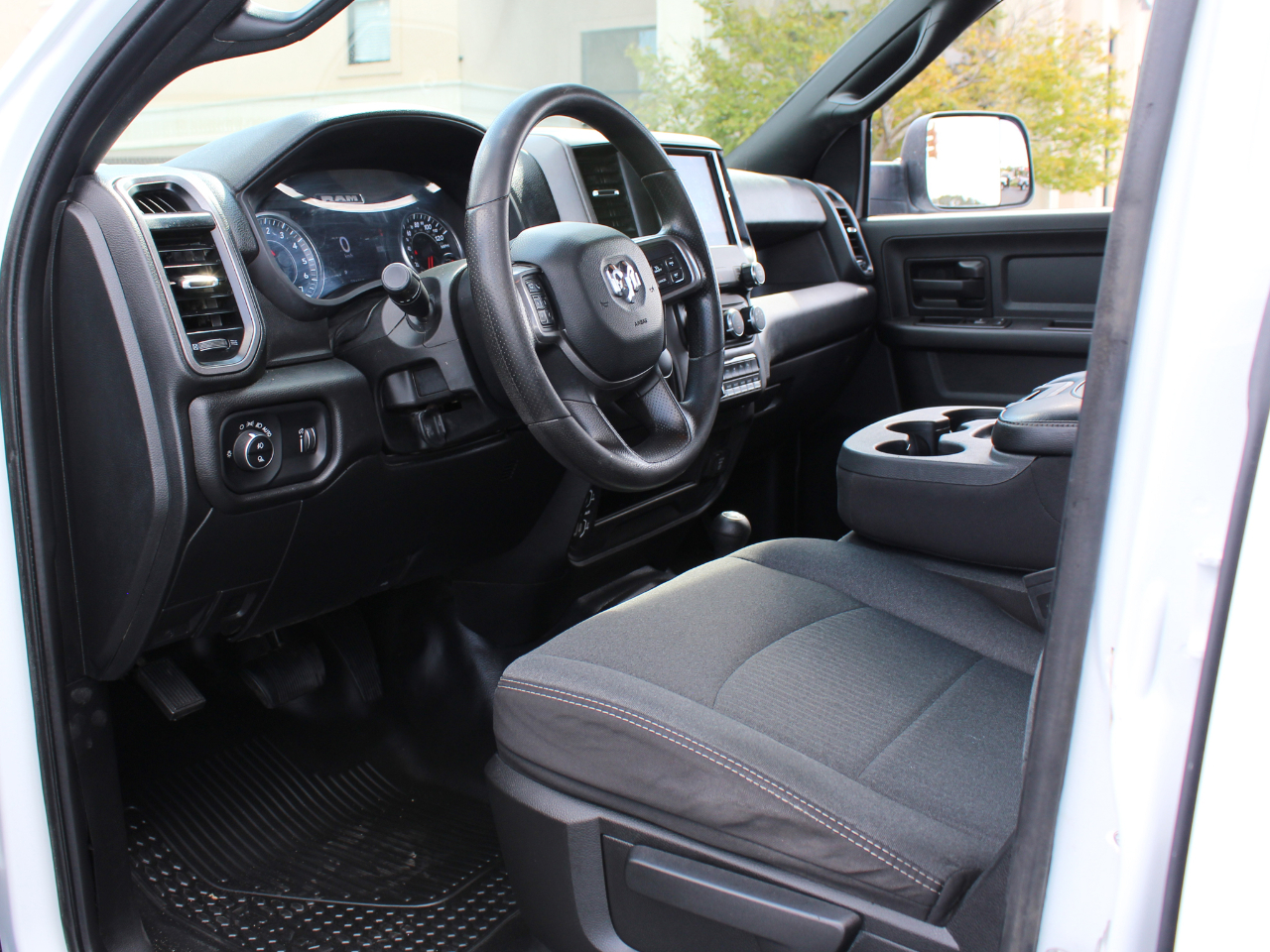 2022 Ram 2500 Tradesman photo 17