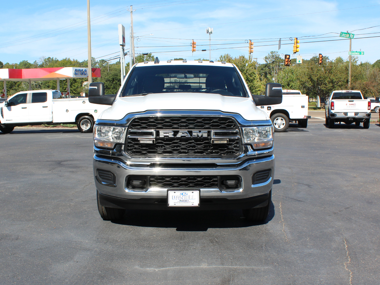 RAM 2500 Tradesman Crew Cab LWB 4WD 2024 RAM 2500 Tradesman Crew Cab LWB 4WD 2024
