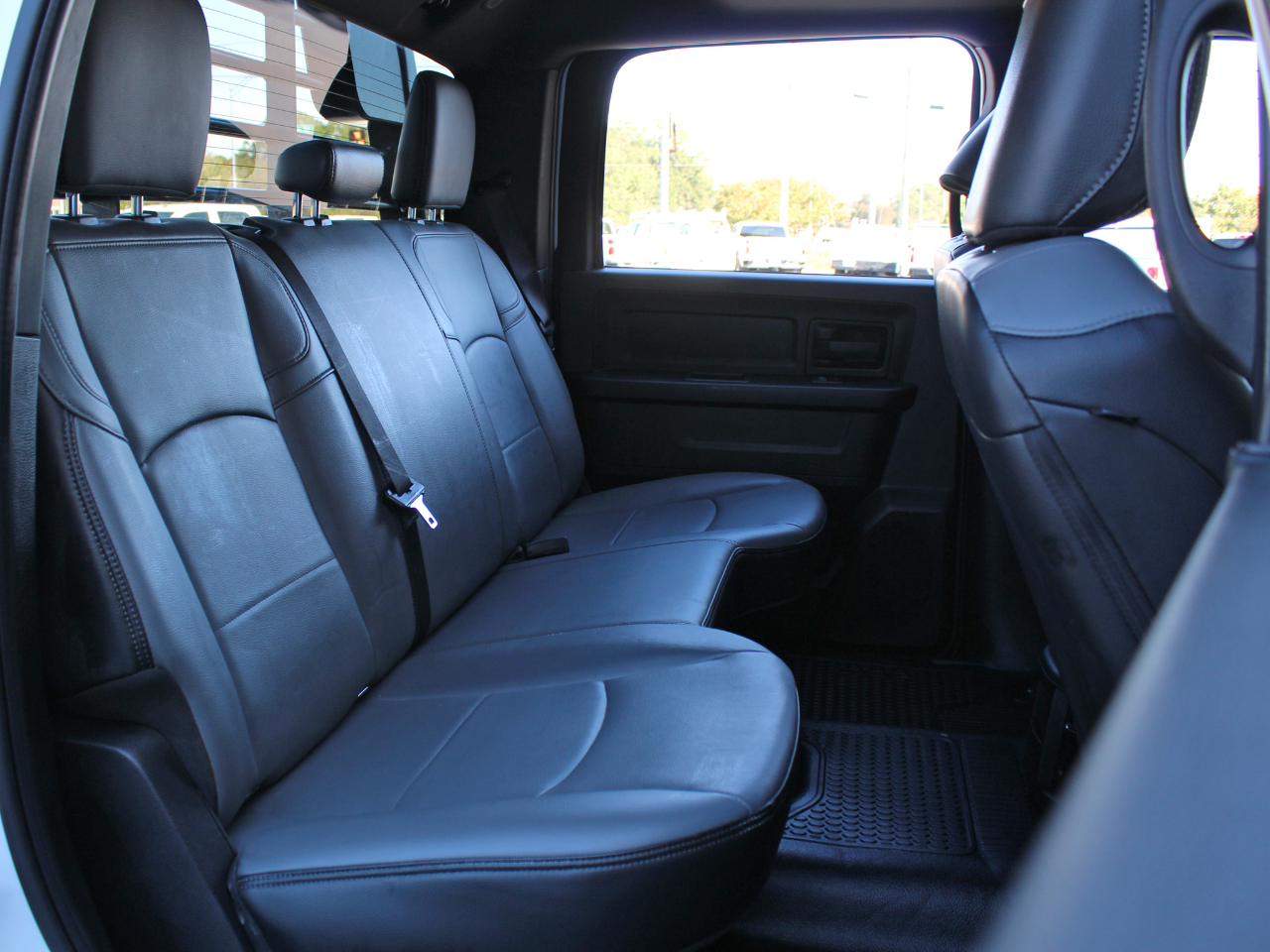 RAM 2500 Tradesman Crew Cab LWB 4WD 2024 RAM 2500 Tradesman Crew Cab LWB 4WD 2024