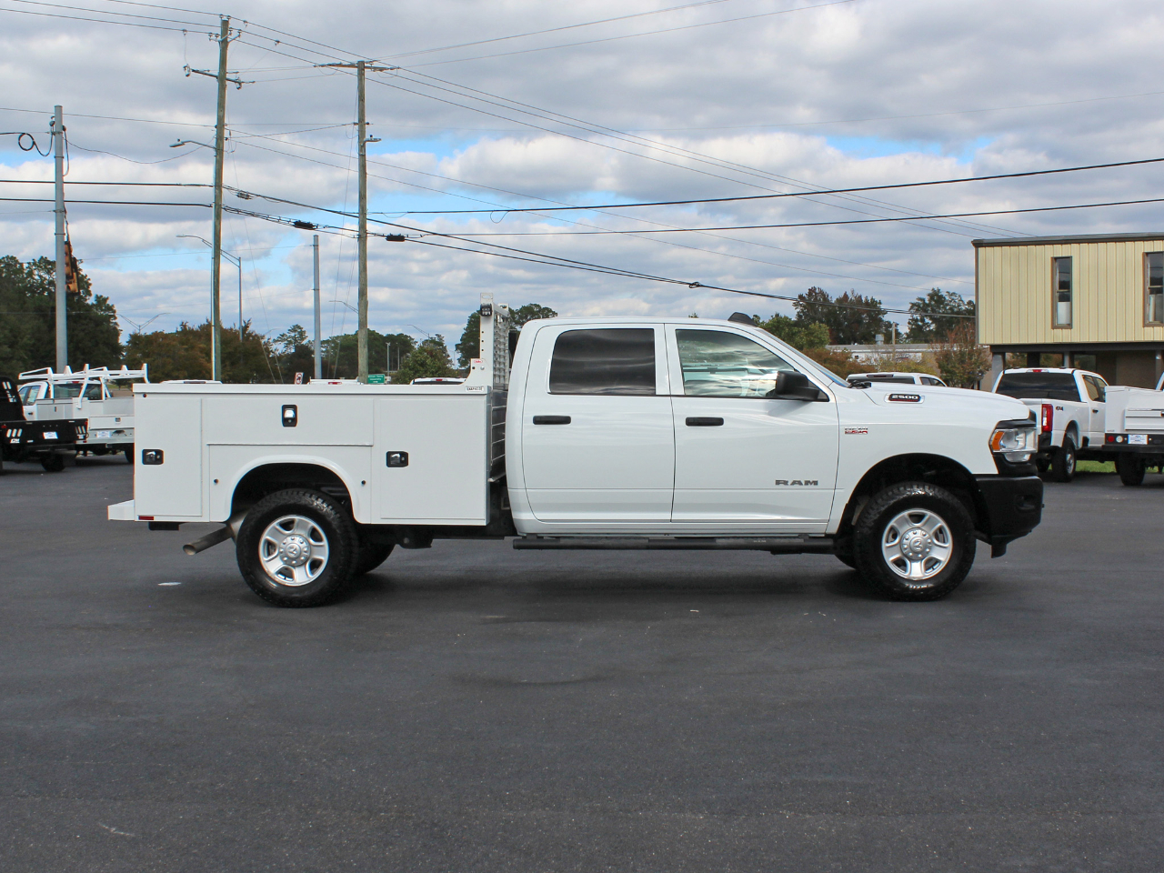 RAM 2500 Tradesman Crew Cab LWB 4WD 2022 RAM 2500 Tradesman Crew Cab LWB 4WD 2022