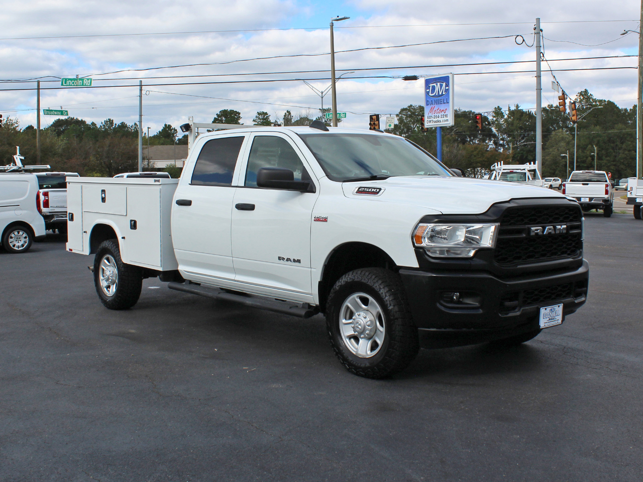 RAM 2500 Tradesman Crew Cab LWB 4WD 2022 RAM 2500 Tradesman Crew Cab LWB 4WD 2022