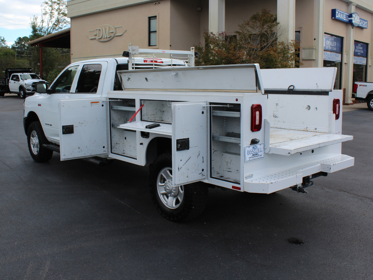 RAM 2500 Tradesman Crew Cab LWB 4WD 2022 RAM 2500 Tradesman Crew Cab LWB 4WD 2022