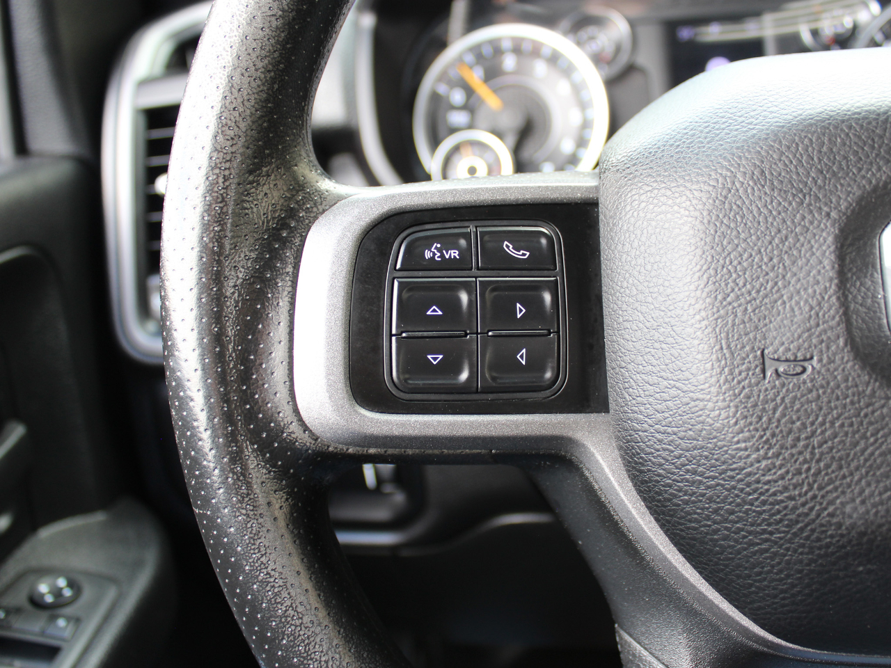 RAM 2500 Tradesman Crew Cab LWB 4WD 2022 RAM 2500 Tradesman Crew Cab LWB 4WD 2022