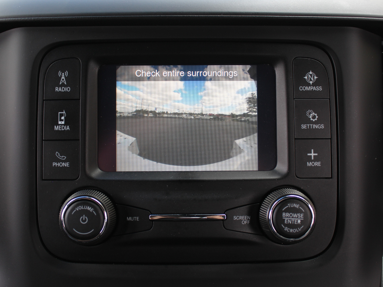 RAM 2500 Tradesman Crew Cab LWB 4WD 2022 RAM 2500 Tradesman Crew Cab LWB 4WD 2022