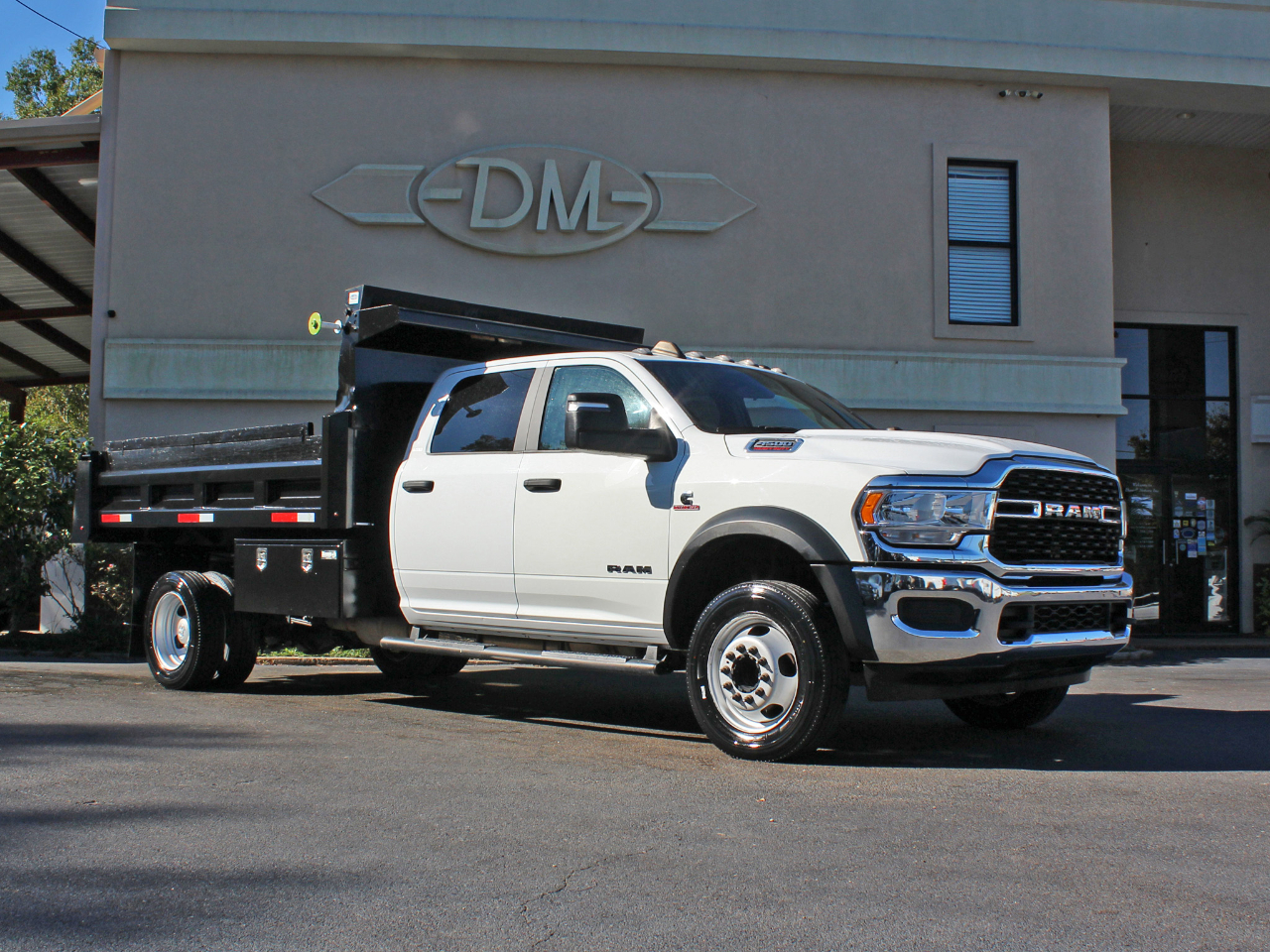 RAM 4500 Crew Cab LWB 4WD 2023 RAM 4500 Crew Cab LWB 4WD 2023