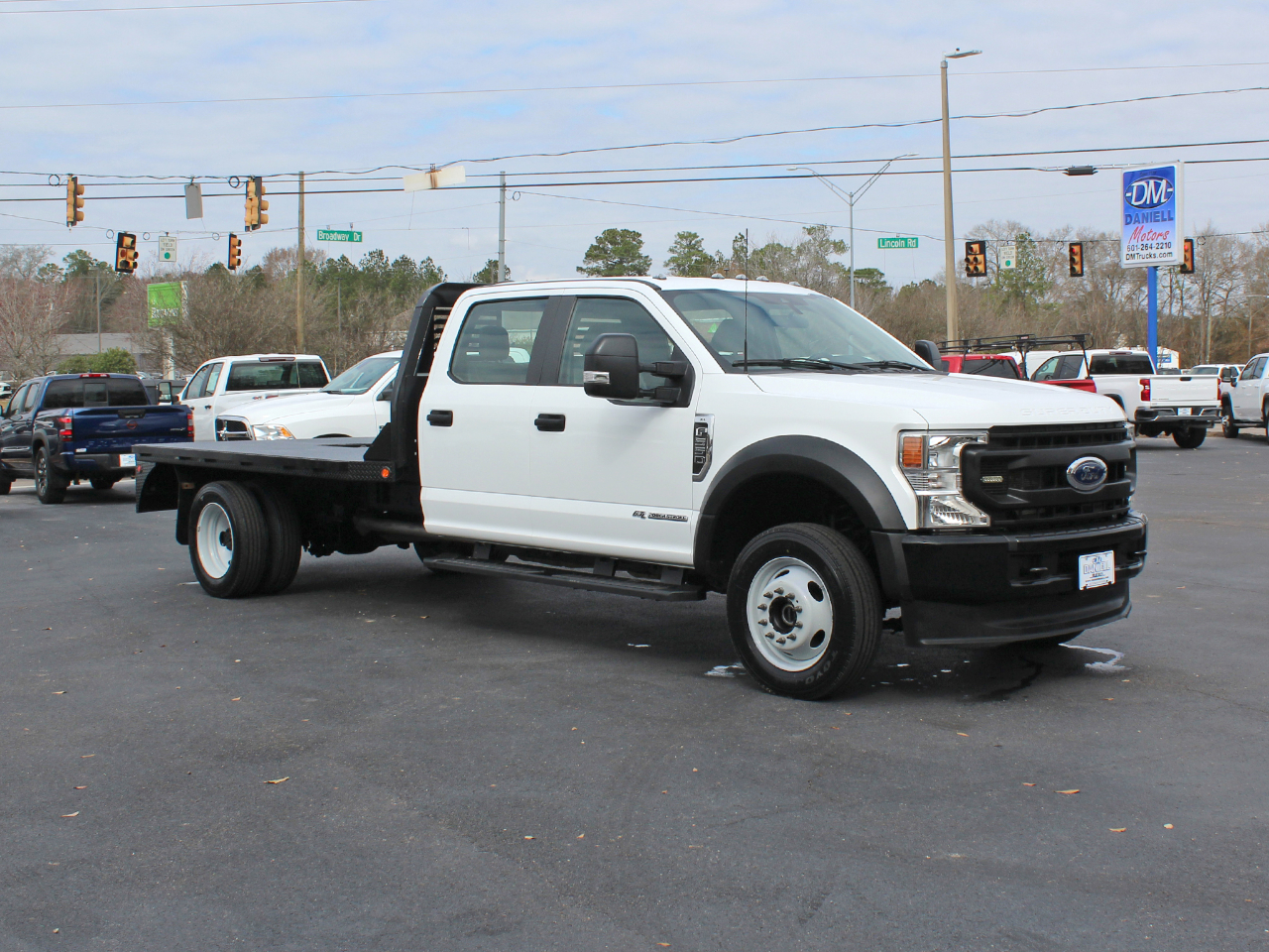 2022 Ford F-550 XL photo 3