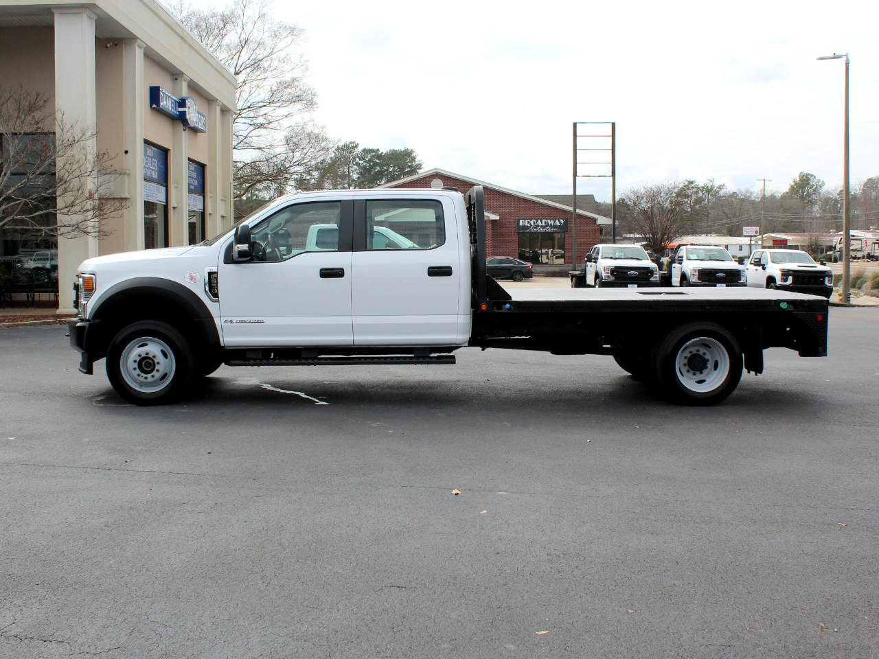 Ford F-550 Crew Cab DRW 4WD 2022