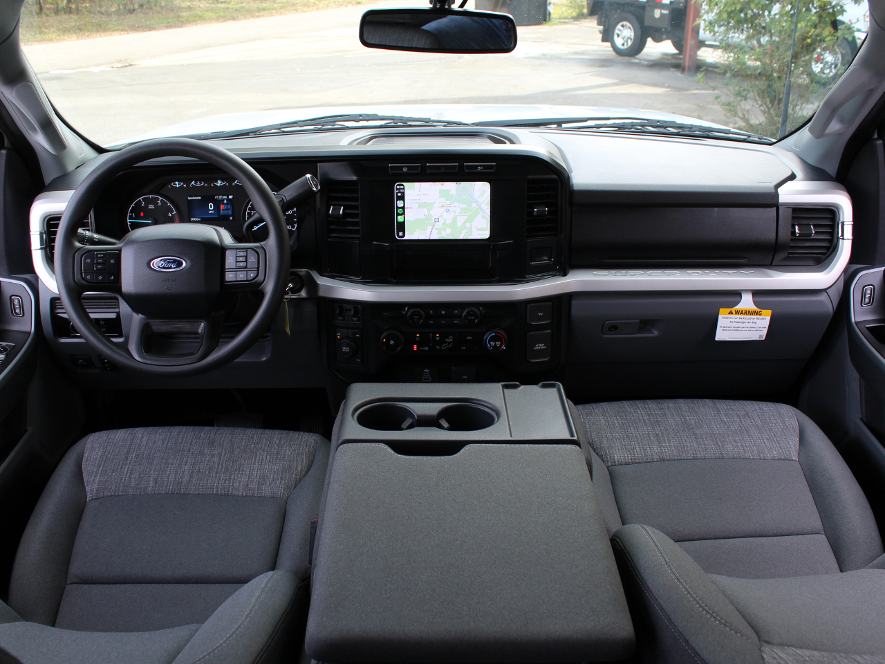 Ford F-550 Crew Cab DRW 4WD 2024