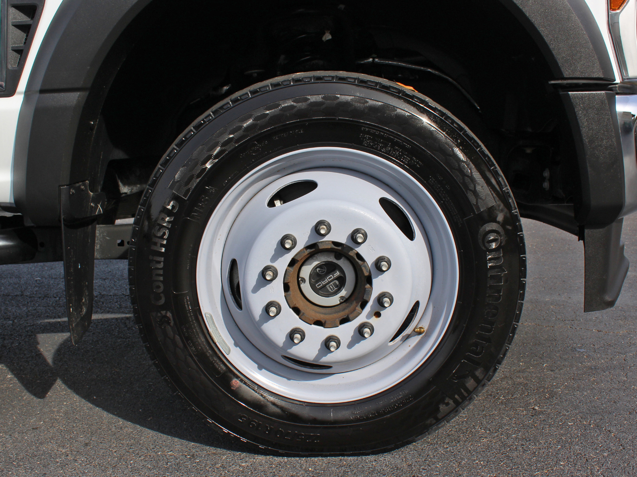 Ford F-550 Crew Cab DRW 4WD 2024