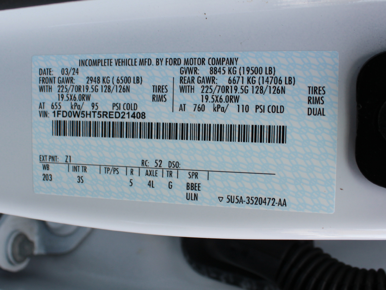 Ford F-550 Crew Cab DRW 4WD 2024