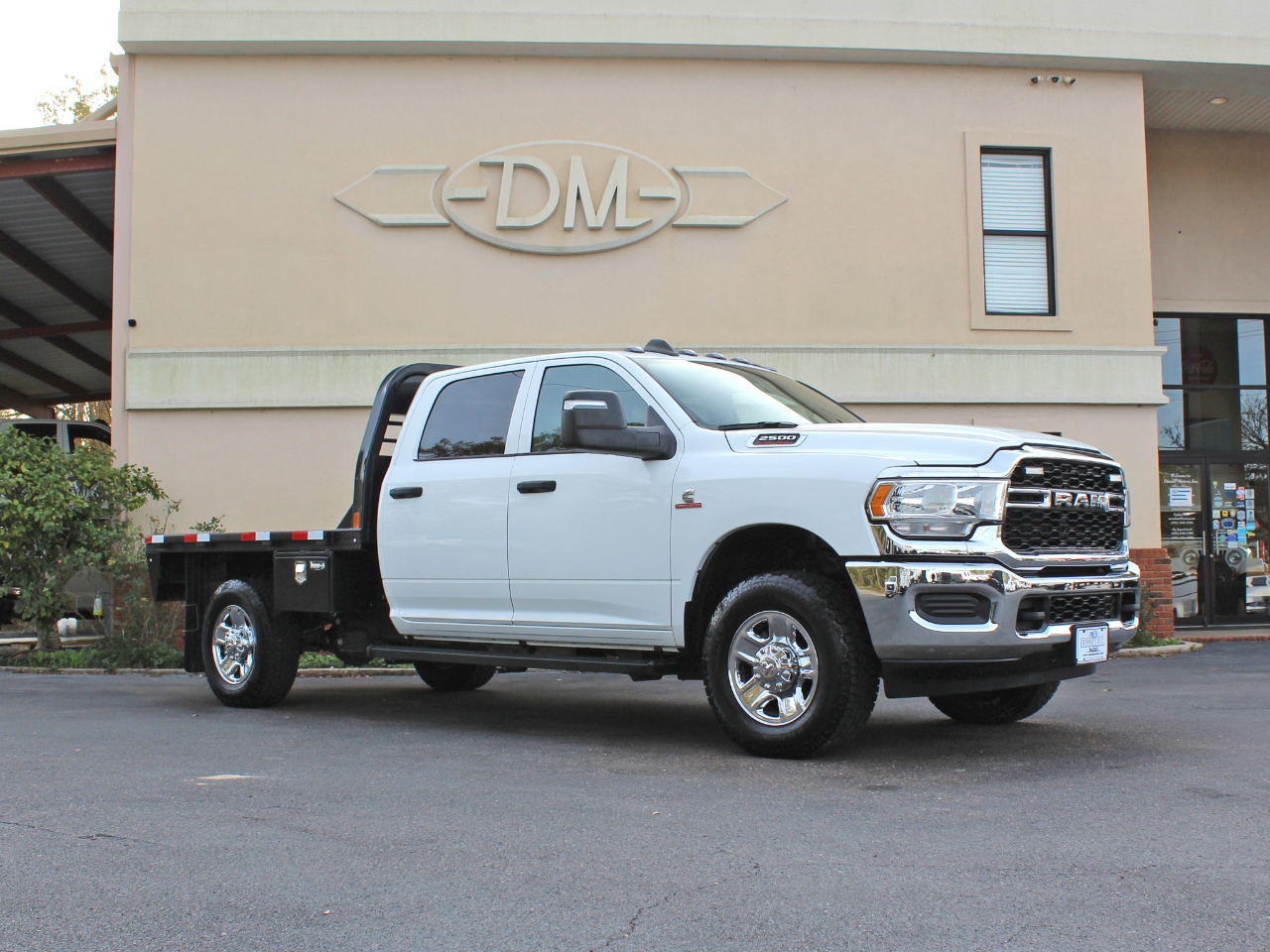 RAM 2500 Tradesman Crew Cab LWB 4WD 2024
