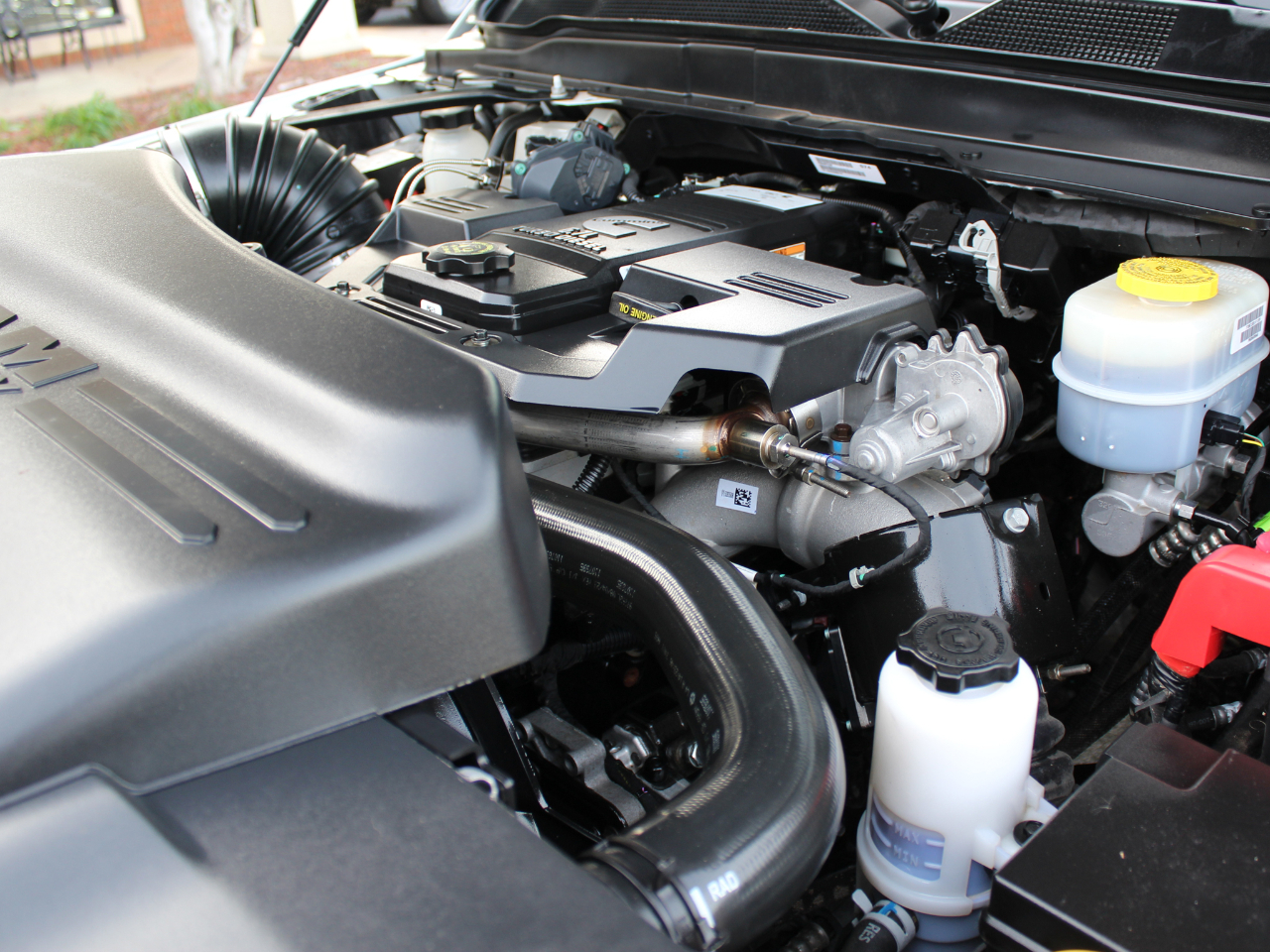 RAM 2500 Tradesman Crew Cab LWB 4WD 2024