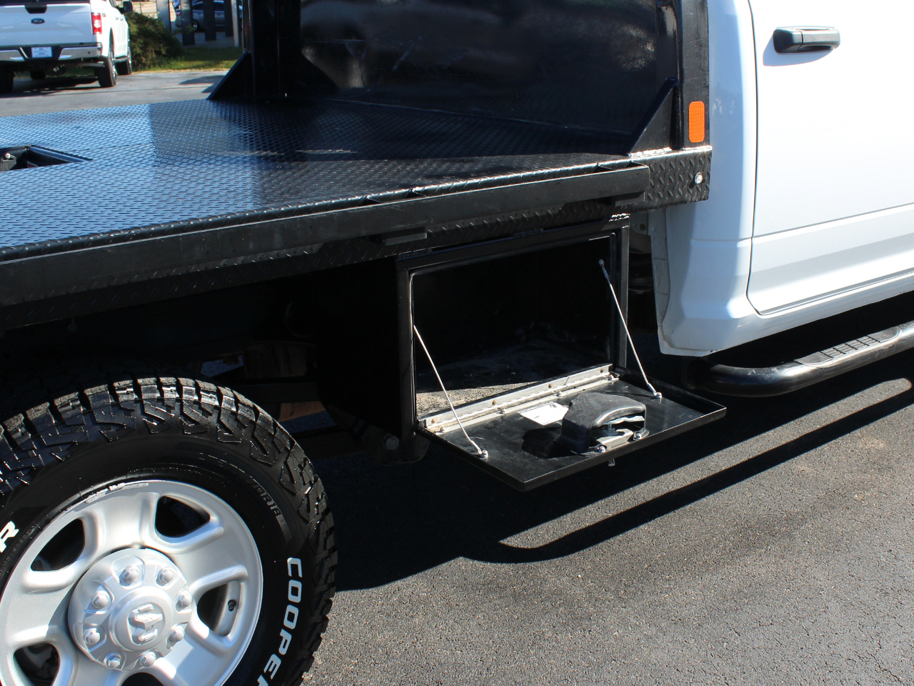 RAM 2500 Tradesman Crew Cab LWB 4WD 2024