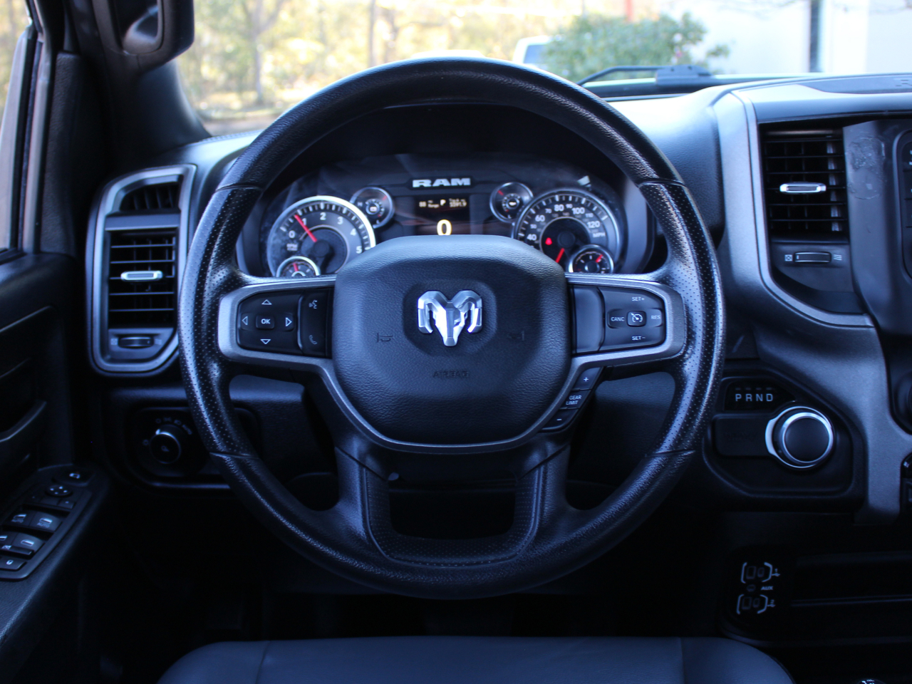 RAM 2500 Tradesman Crew Cab LWB 4WD 2024