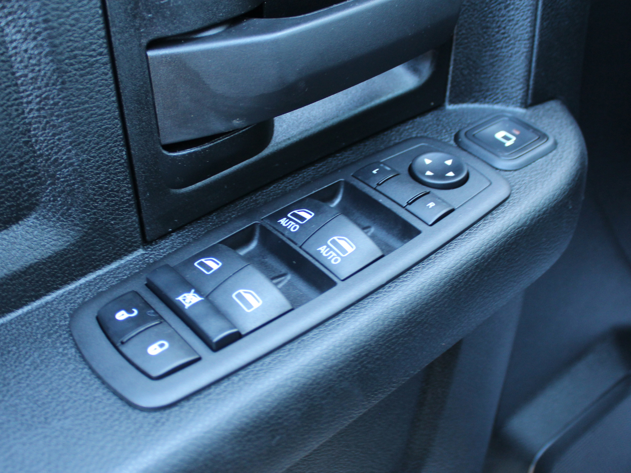 RAM 2500 Tradesman Crew Cab LWB 4WD 2024