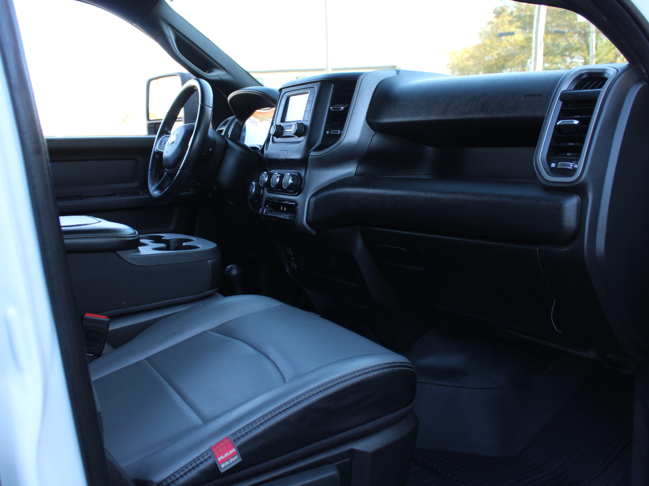 RAM 2500 Tradesman Crew Cab LWB 4WD 2024