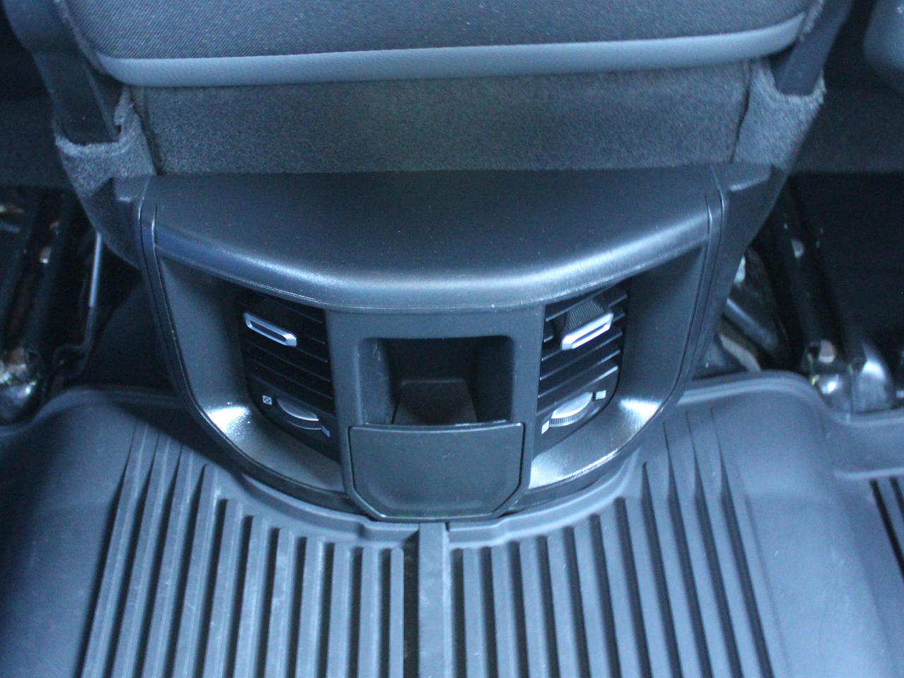 RAM 2500 Tradesman Crew Cab LWB 4WD 2024