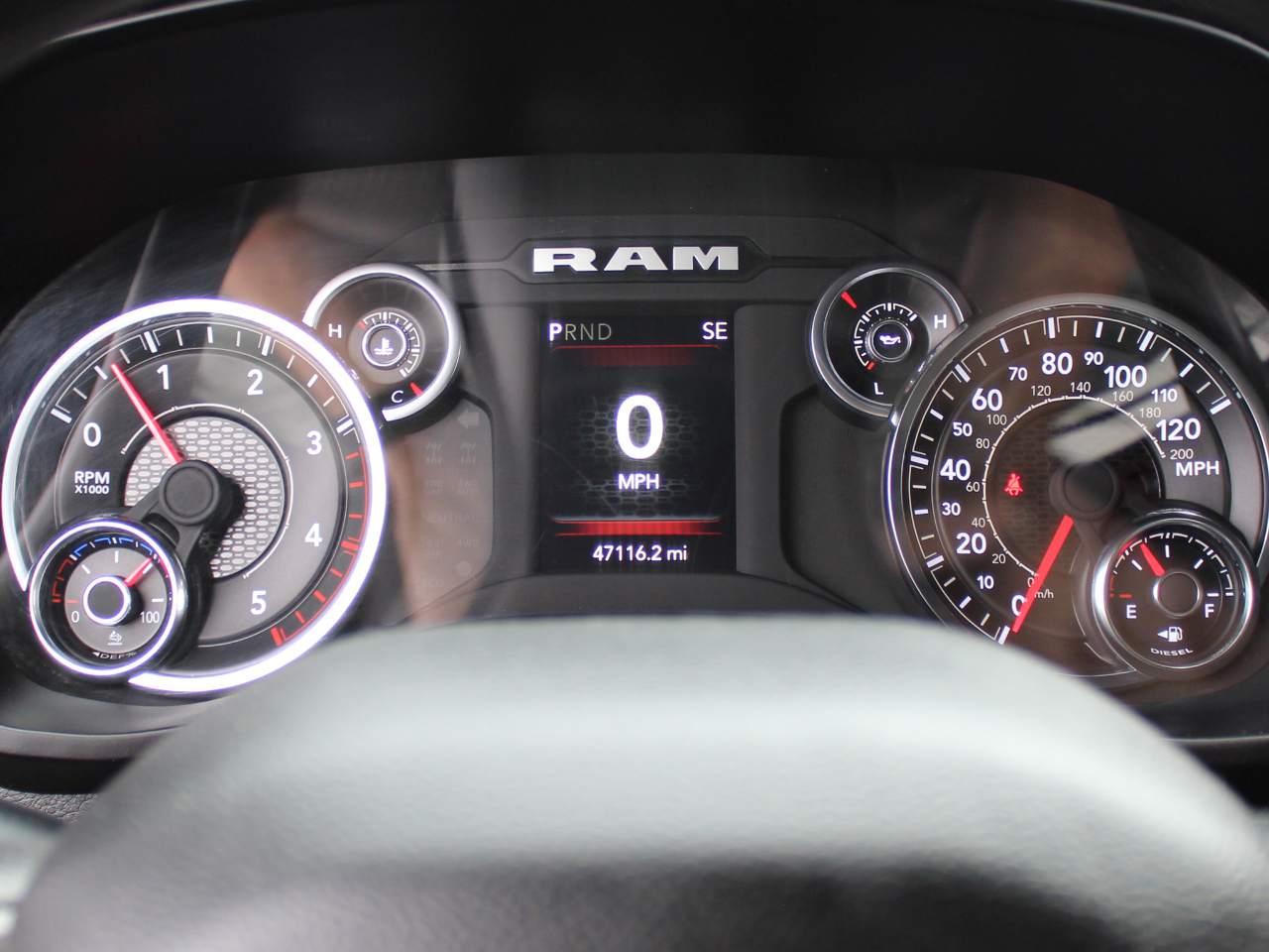 RAM 2500 Tradesman Crew Cab LWB 4WD 2024