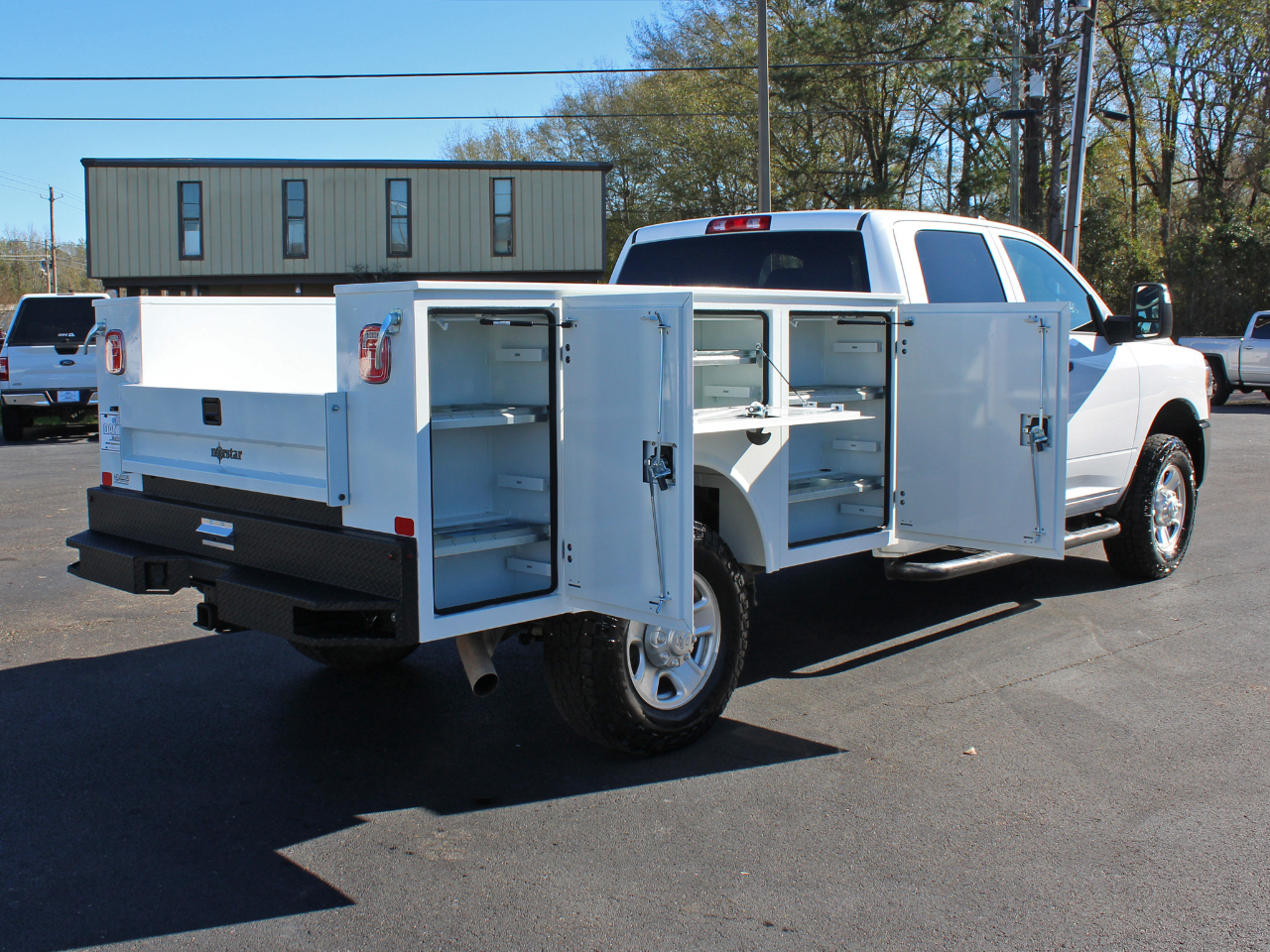 RAM 2500 Tradesman Crew Cab LWB 4WD 2024