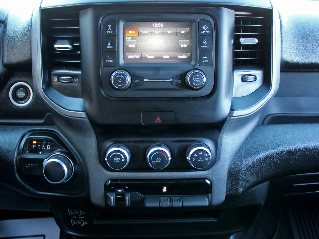 RAM 2500 Tradesman Crew Cab LWB 4WD 2024