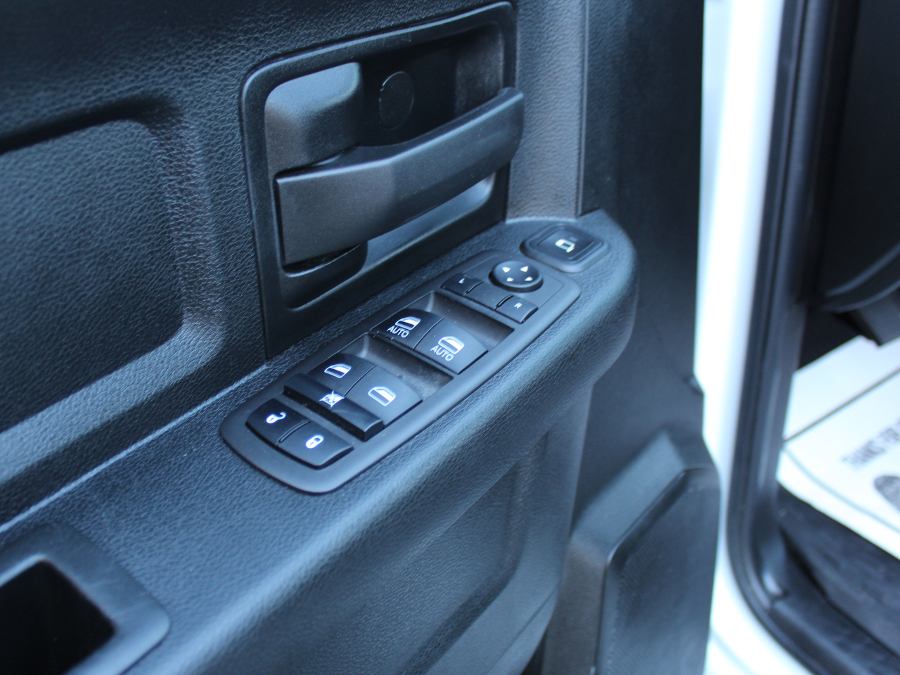 RAM 2500 Tradesman Crew Cab LWB 4WD 2024