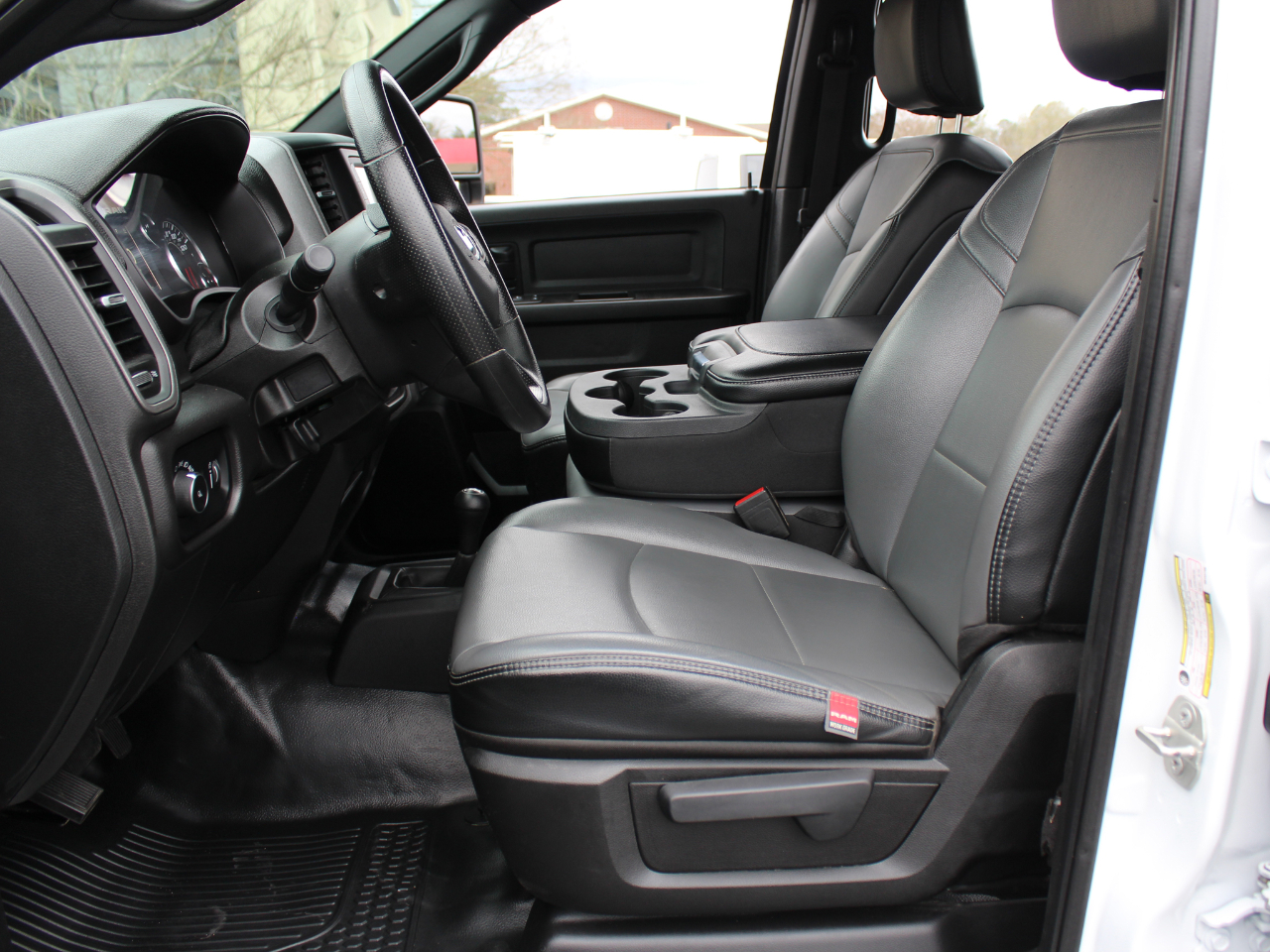 RAM 2500 Tradesman Crew Cab LWB 4WD 2024