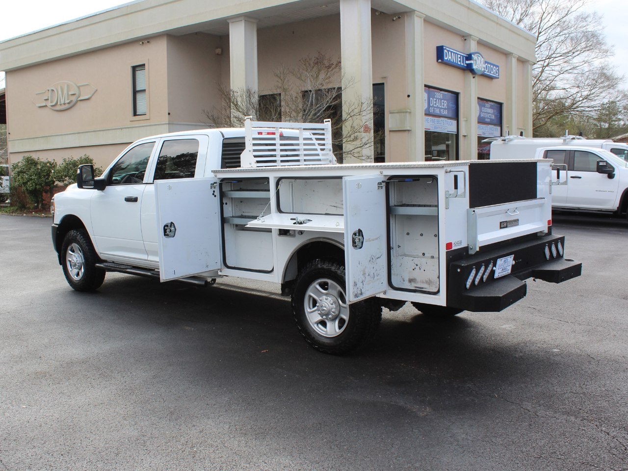 RAM 2500 Tradesman Crew Cab LWB 4WD 2024