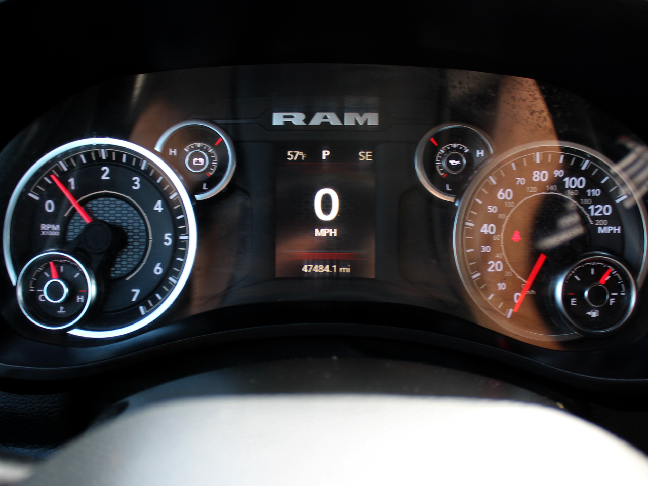 RAM 2500 Tradesman Crew Cab LWB 4WD 2024