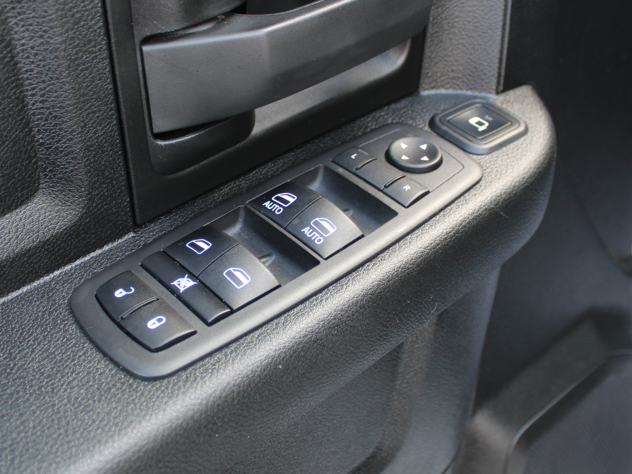 RAM 2500 Tradesman Crew Cab LWB 4WD 2024