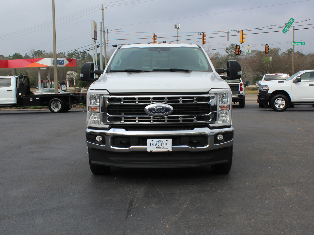 Ford F-350 SD XL Crew Cab Long Bed DRW 4WD 2024